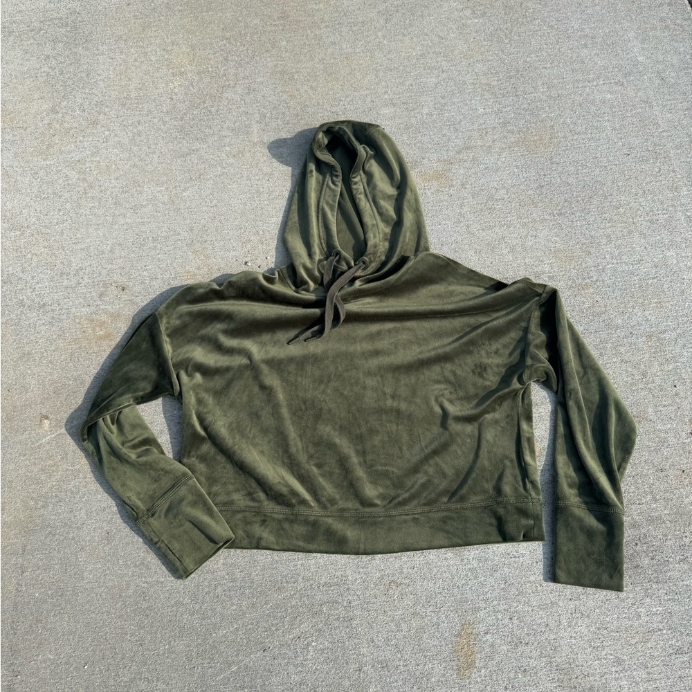 Aerie OFFLINE After Party Olive Green Velour Cropped Long Sleeve Hoodie‎